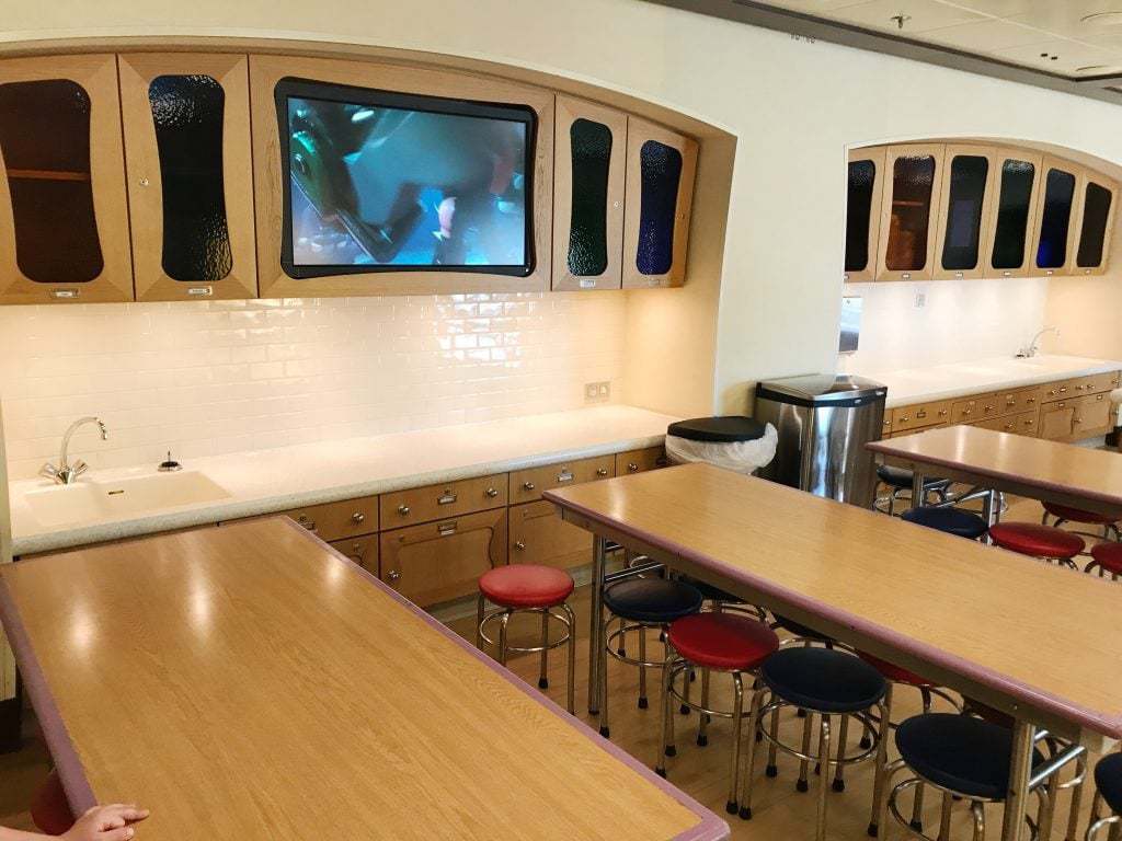 Disney Dream Kids Club What Parents Need to Know About the Disney Cruise Kids Club