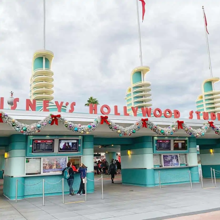 hollywood studios at christmas