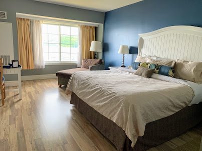 rooms at watkins glen harbor hotel