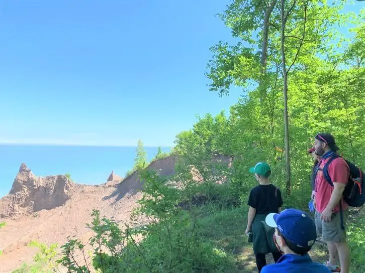 family travel moments 2020 chimney bluffs.