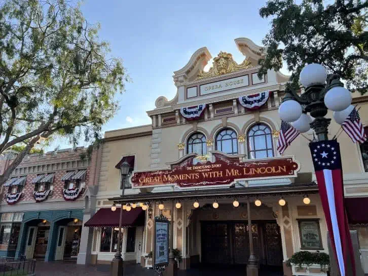 things to do in disneyland ca lincoln