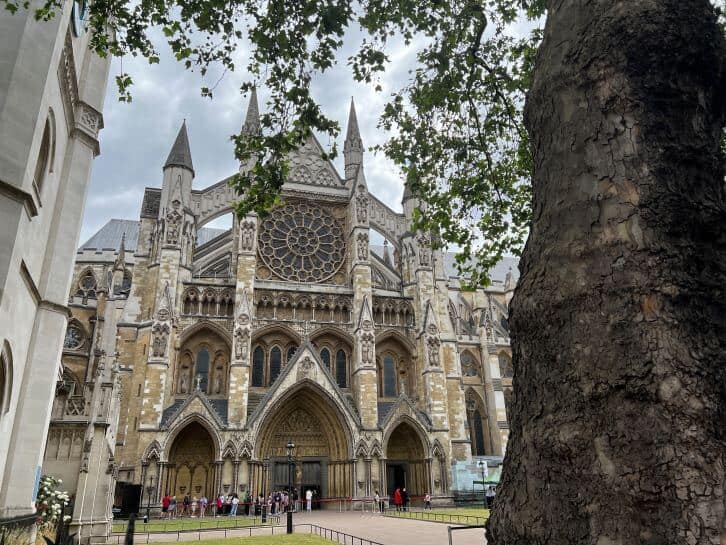 cathedral in london england