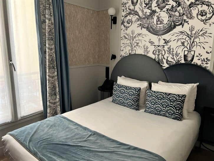 london paris itinerary paris hotel