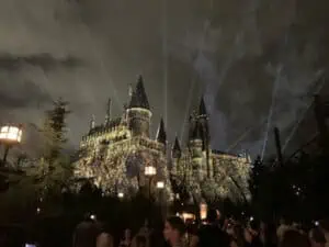 universal-on-a-budget-hogwarts-castle
