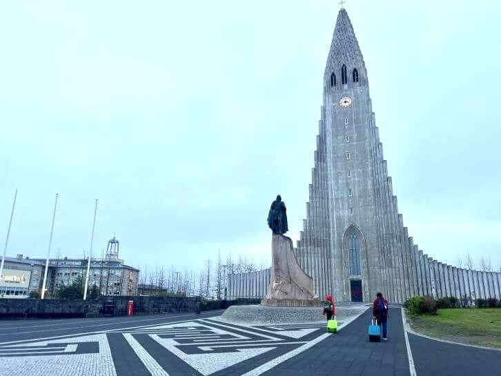 sunlight hour are 24 hours a day during iceland in june