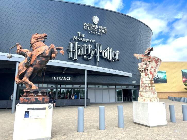 entrance to making of harry potter