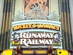 hollywood studios mickey and minnie runaway railway