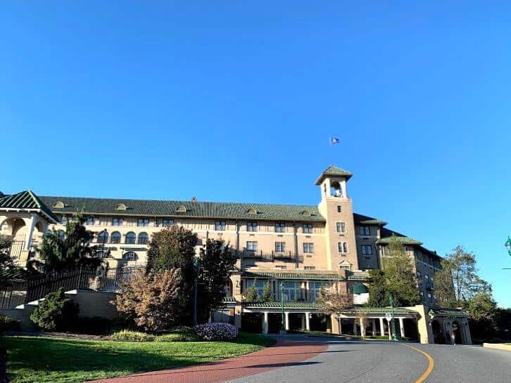 hotel hershey entrance