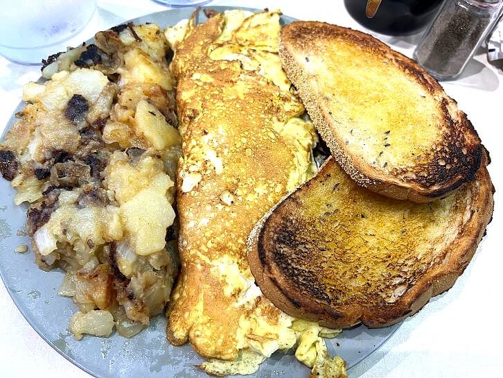 brunch at pamelas diner in pittsburgh pa