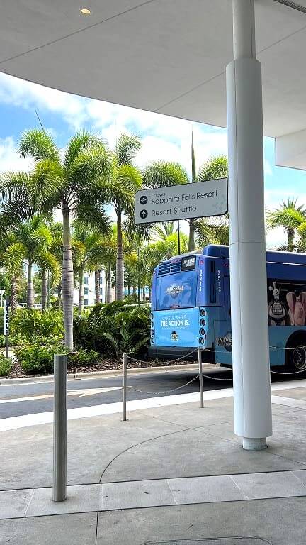 bus to universal from aventura hotel