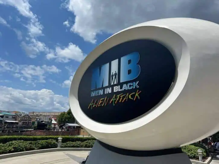 men in black at universal studios florida