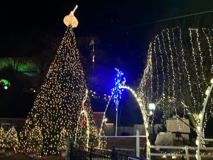 christmas at hersheypark in hershey pa