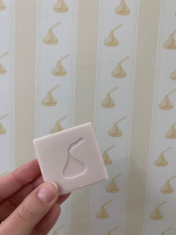 wall paper and soap at hershey lodge