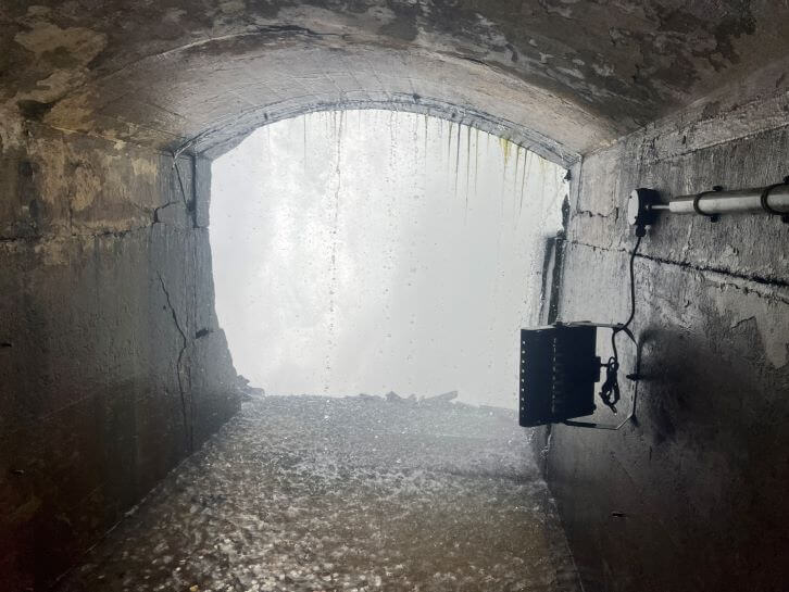 journey behind the falls tunnel view