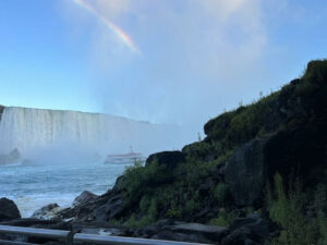 niagara falls from the tunnel