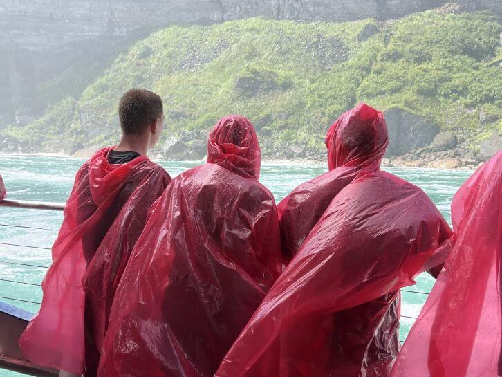 ponchos niagara city cruises