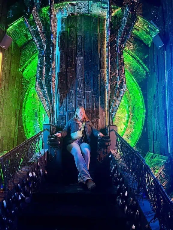 electronics room at arcadia earth