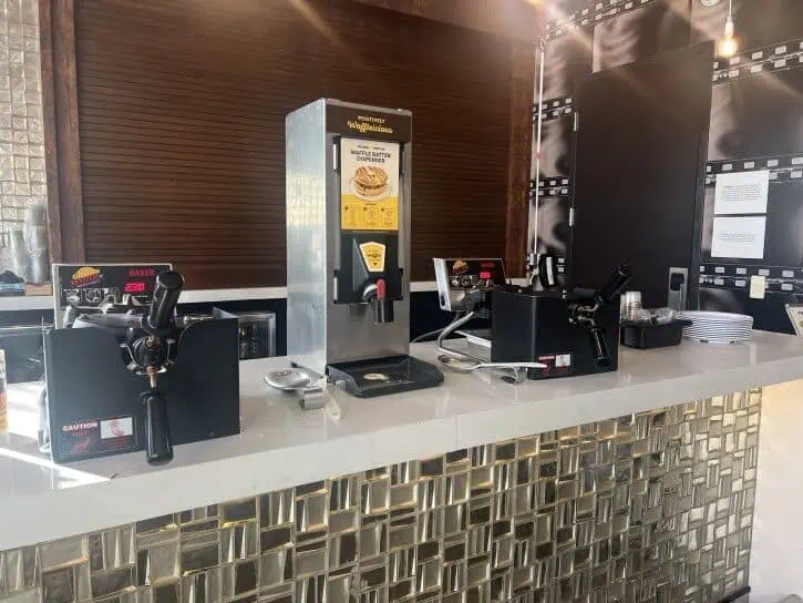 breakfast waffles at springhill suites burbank