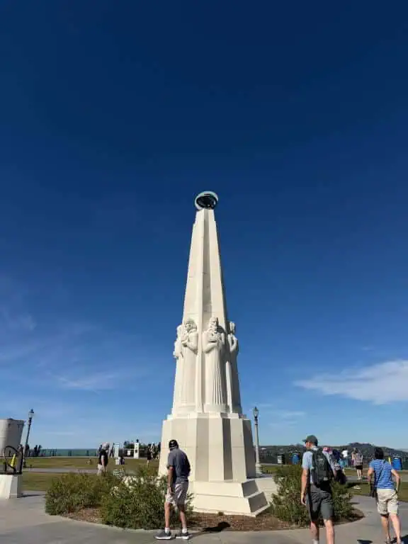 griffith observatory top exterior