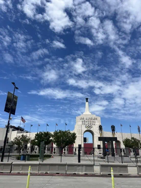 los angeles memorial coliseum