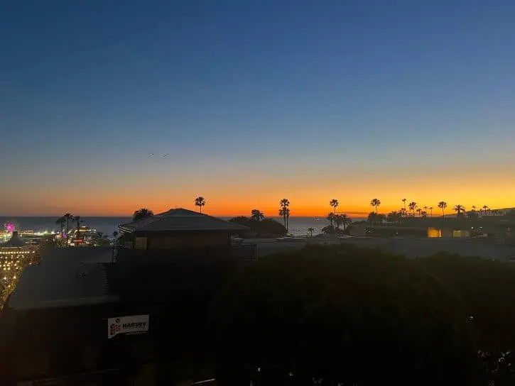 night sunset at santa monica pier