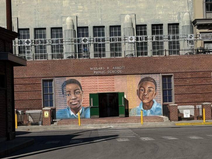 abbott elementary exterior at warner bros studio tour hollywood