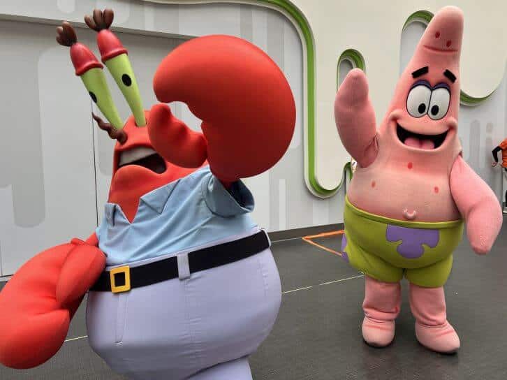 character meet and greet at american dream nickelodeon universe