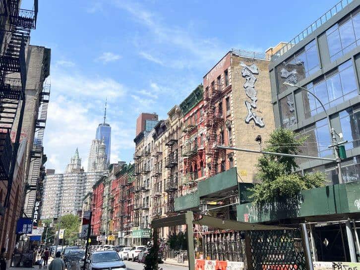 walking around chinatown nyc